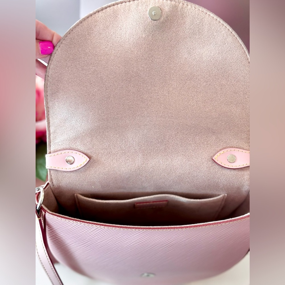 SOLD ๐ULTRA RARE Louis Vuitton Saint Cloud NM Bag Pink Epi Leather - Picture 10 of 16